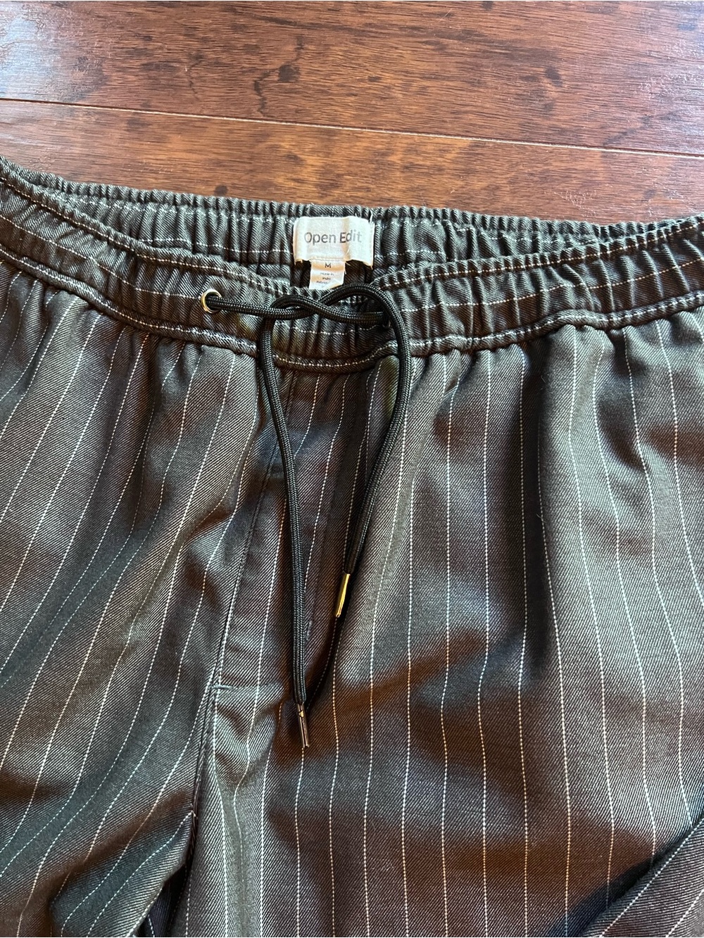 Men’s Open Edit Pinstripe Drawstring Pants - Picture 5 of 8